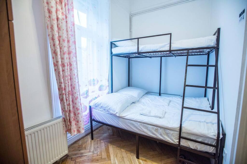 Keleti Apartment City Center Big Flat Bedroom Private Use Будапешт Екстер'єр фото